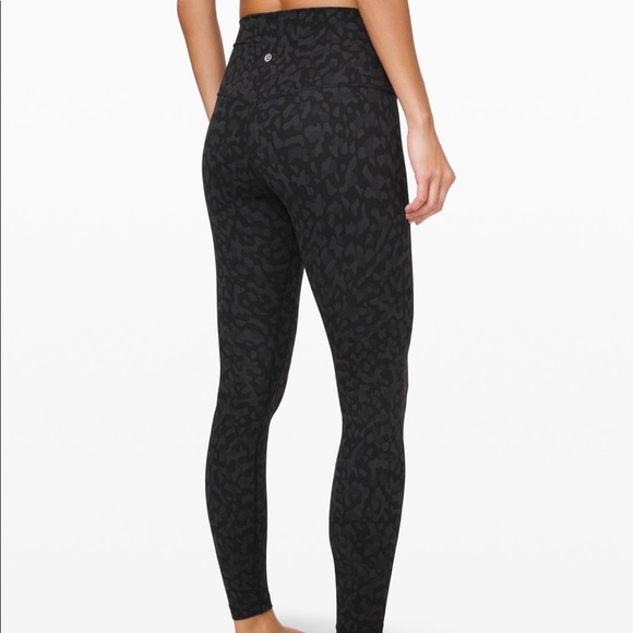 Lululemon’s Align HR Pant 28” leggings - Picture 3 of 7